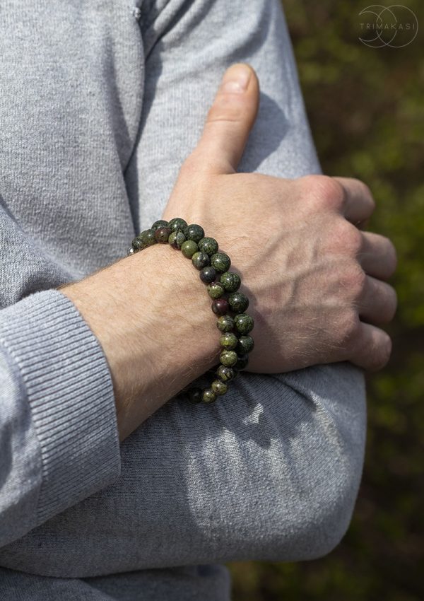 Serpentinite bracelet
