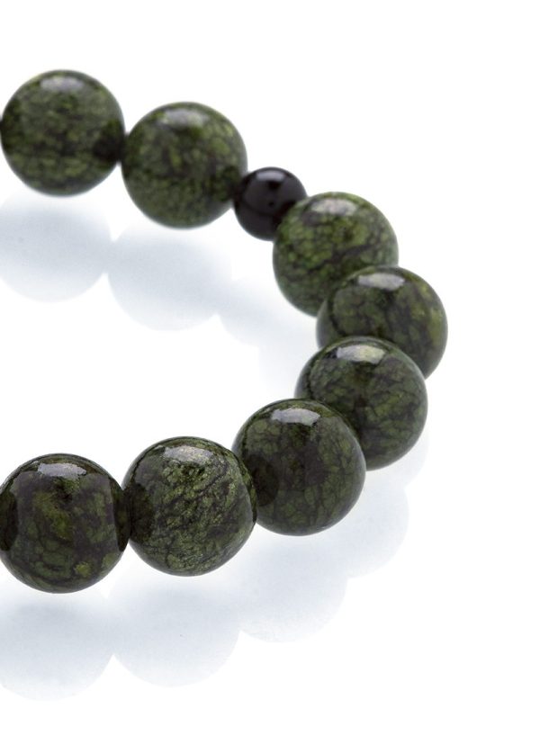 Serpentinite bracelet